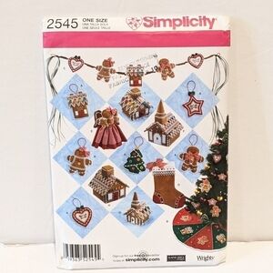 𝅺2/$20 Simplicity 2545 pattern Christmas